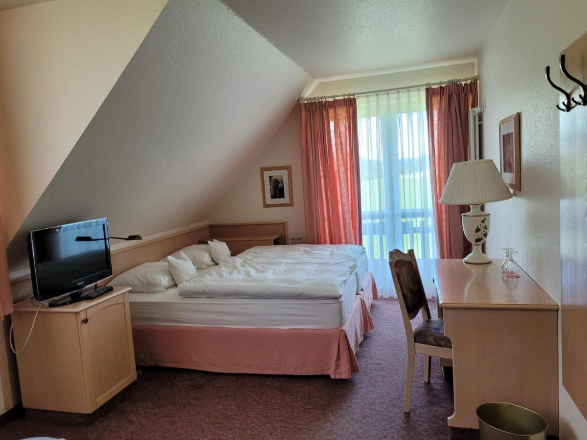Hotel Sonnenhof Hinterzarten Chambre photo