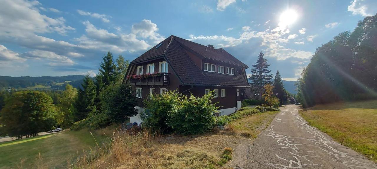 Hotel Sonnenhof Hinterzarten Extérieur photo